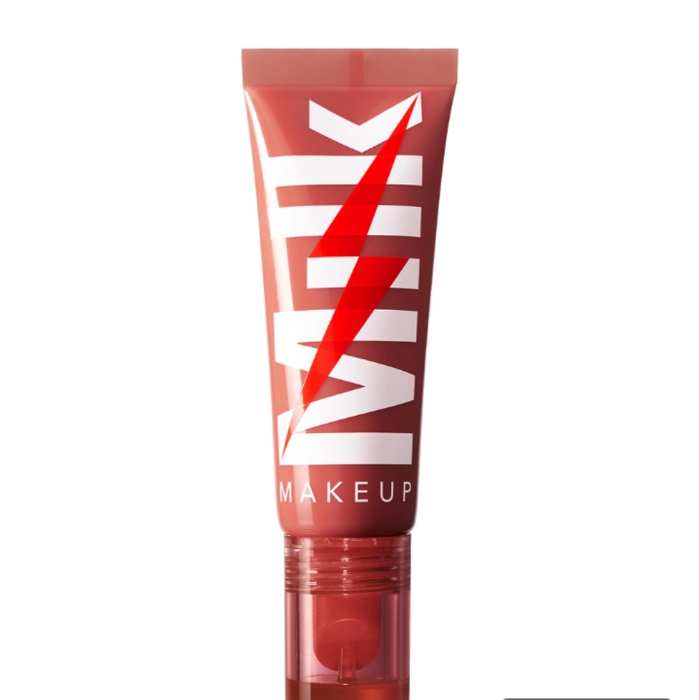 Milk Electrifying Glossy lip lumper